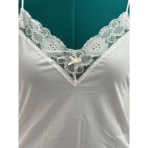 Vintage White Lace Trim Camisole By Private Treasures Women's Size M - Picture 2 of 14